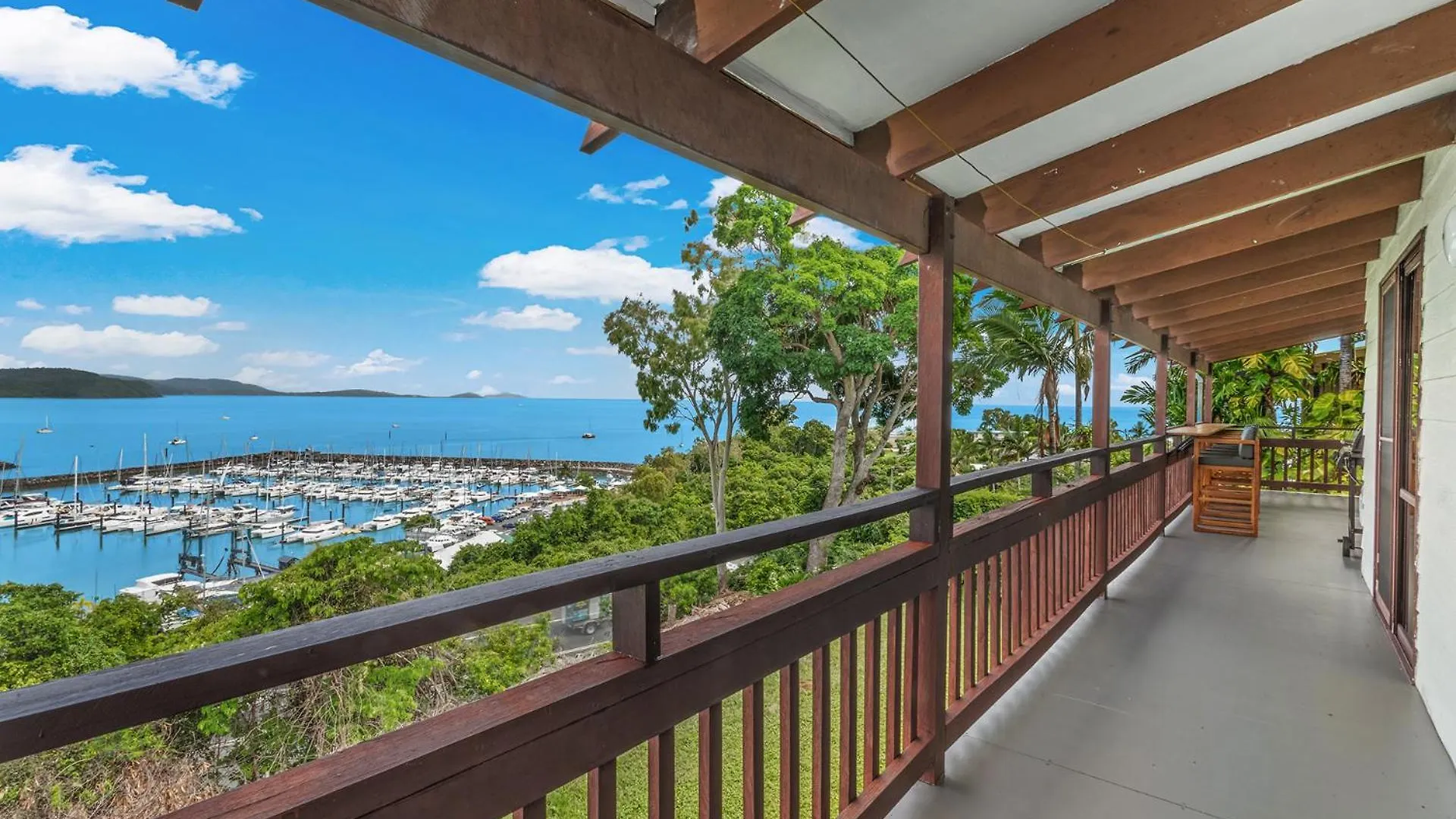 Sailor'S Lookout Villa Airlie Beach 0*,