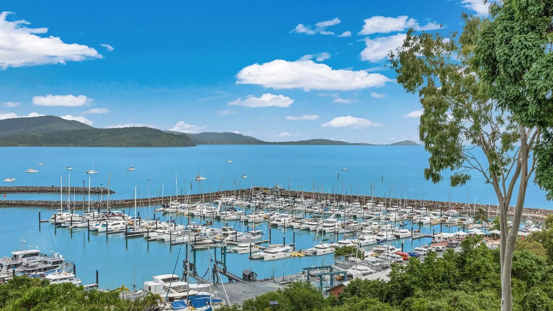 Holiday home Sailor'S Lookout Villa Airlie Beach